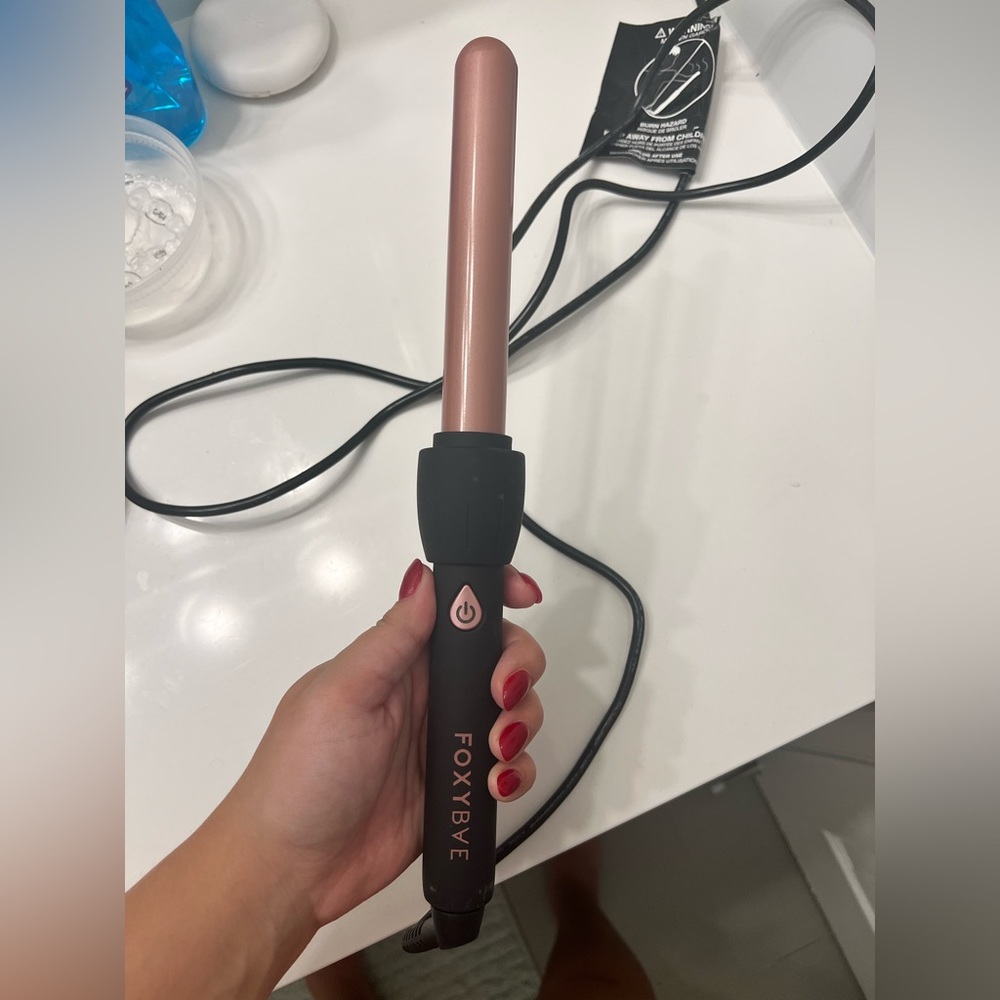 Foxybae curling wand